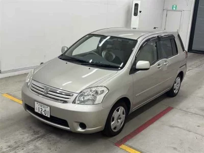 Toyota RAUM