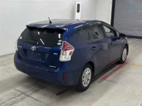 Toyota PRIUS ALPHA лот № 30025 оценка 3.5  с аукциона в Японии 4