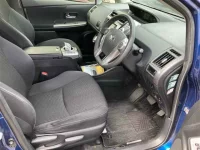 Toyota PRIUS ALPHA лот № 30025 оценка 3.5  с аукциона в Японии 6