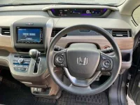 Honda FREED лот № 30017 оценка R  с аукциона в Японии 2