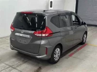 Honda FREED лот № 30017 оценка R  с аукциона в Японии 4