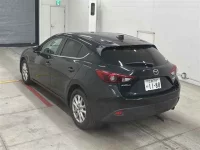 Mazda AXELA лот № 30024 оценка 4  с аукциона в Японии 1