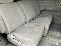 Nissan ELGRAND лот № 30008 оценка R  с аукциона в Японии 7