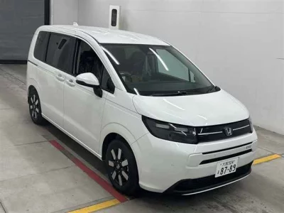 Honda FREED  с аукциона в Японии