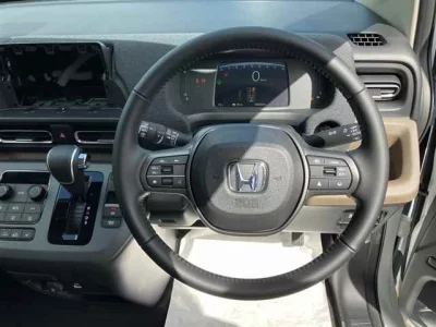 Honda FREED  с аукциона в Японии