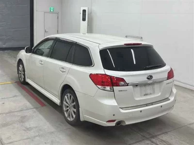 Subaru LEGACY  с аукциона в Японии