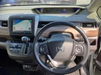 Honda FREED лот № 30016 оценка R  с аукциона в Японии 2