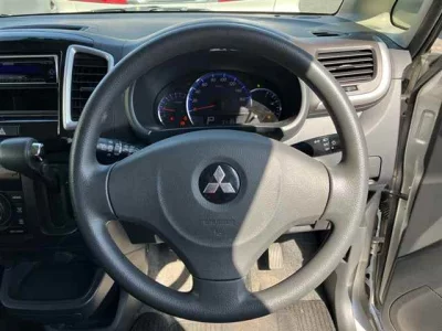 Mitsubishi DELICA D2