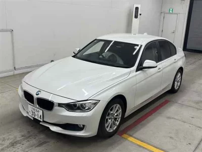 BMW 3-Series  с аукциона в Японии