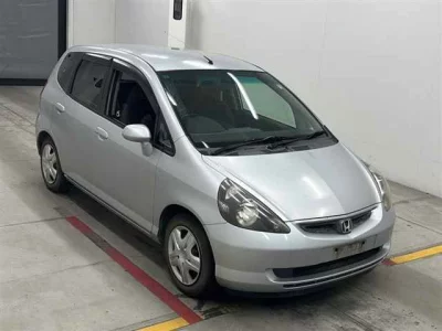 Honda FIT  с аукциона в Японии