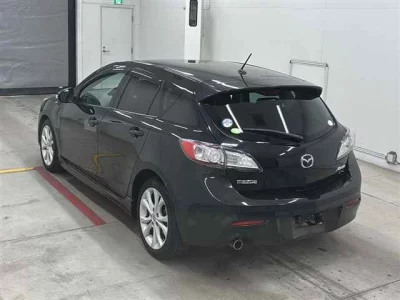 Mazda AXELA  с аукциона в Японии