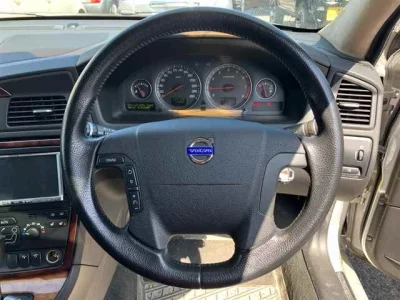 Volvo V70  с аукциона в Японии