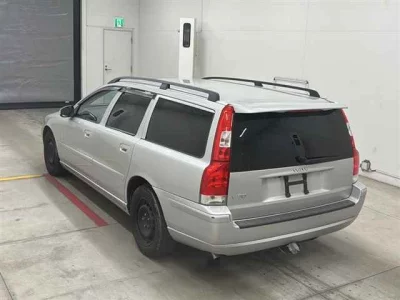 Volvo V70  с аукциона в Японии