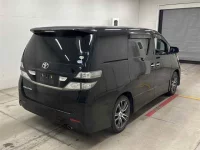 Toyota VELLFIRE лот № 60044 оценка 3.5  с аукциона в Японии 4