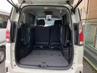 Nissan SERENA лот № 30069 оценка R  с аукциона в Японии 9