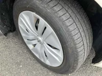 Nissan LEAF лот № 60012 оценка 3.5  с аукциона в Японии 8