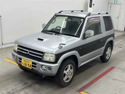 Mitsubishi PAJERO MINI