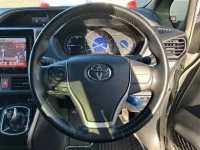 Toyota VOXY лот № 30100 оценка 3.5  с аукциона в Японии 2