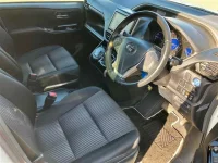 Toyota VOXY лот № 30100 оценка 3.5  с аукциона в Японии 6