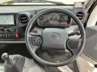 Toyota DYNA лот № 30106 оценка 4.5  с аукциона в Японии 2