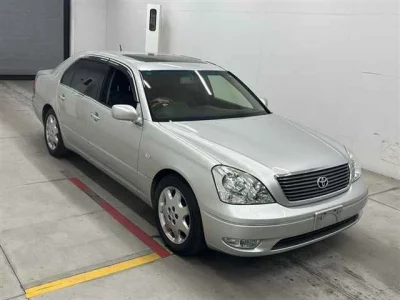 Toyota CELSIOR  с аукциона в Японии