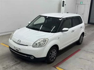 Mazda VERISA