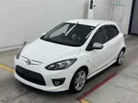 Mazda DEMIO лот № 30096 оценка R  с аукциона в Японии 3