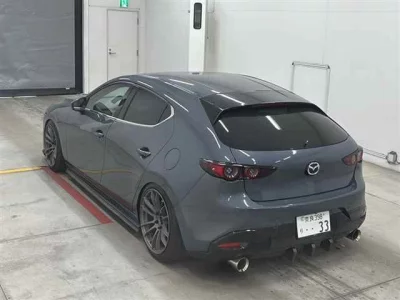 Mazda MAZDA3  с аукциона в Японии