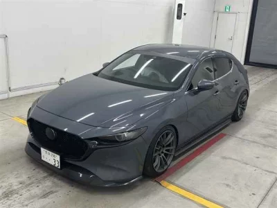 Mazda MAZDA3  с аукциона в Японии