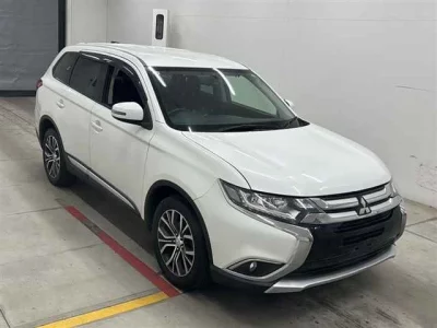 Mitsubishi OUTLANDER  с аукциона в Японии