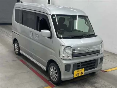 Suzuki EVERY WAGON  с аукциона в Японии