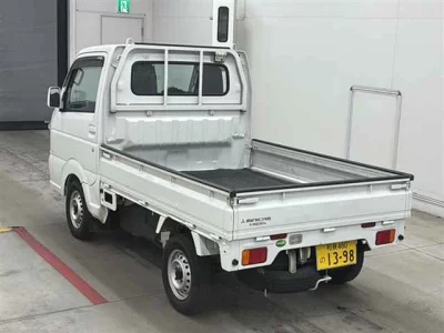 Mitsubishi MINICAB TRUCK