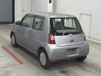 Daihatsu Esse  с аукциона в Японии