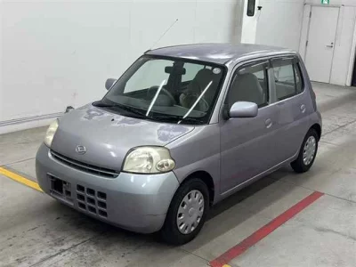 Daihatsu Esse  с аукциона в Японии
