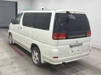 Nissan ELGRAND лот № 90210 оценка R  с аукциона в Японии 1
