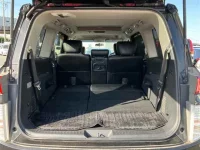 Nissan ELGRAND лот № 30128 оценка 4  с аукциона в Японии 9