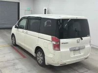 Honda STEP WAGON лот № 90236 оценка 3.5  с аукциона в Японии 1