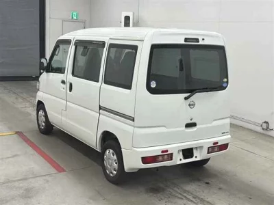 Nissan CLIPPER VAN