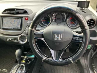 Honda FIT SHUTTLE  с аукциона в Японии