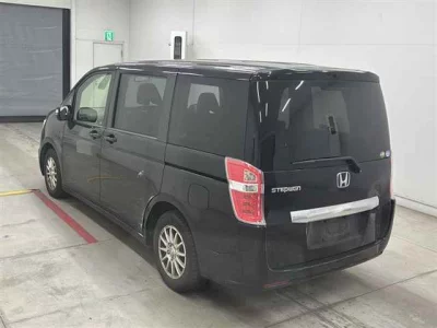 Honda STEP WAGON  с аукциона в Японии