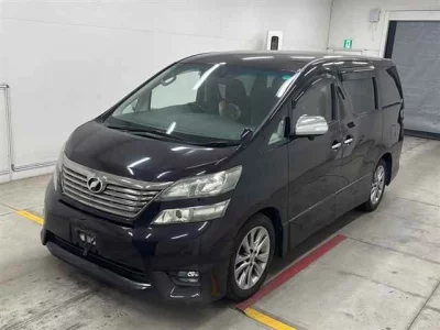 Toyota VELLFIRE  с аукциона в Японии