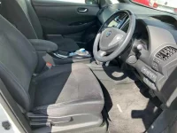 Nissan LEAF лот № 90265 оценка 3.5  с аукциона в Японии 6