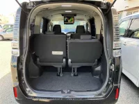 Toyota VOXY лот № 30156 оценка 3.5  с аукциона в Японии 9