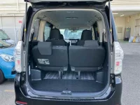 Toyota VOXY лот № 90260 оценка 3.5  с аукциона в Японии 9