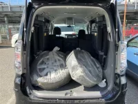 Toyota VOXY лот № 60072 оценка R  с аукциона в Японии 9