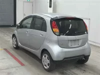 Mitsubishi I лот № 90297 оценка 3.5  с аукциона в Японии 1