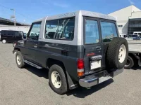 Toyota LAND CRUISER лот № 30168 оценка X  с аукциона в Японии 1