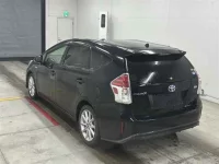 Toyota PRIUS ALPHA лот № 30190 оценка 3.5  с аукциона в Японии 1