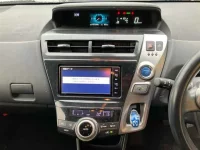 Toyota PRIUS ALPHA лот № 30190 оценка 3.5  с аукциона в Японии 5
