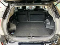 Toyota PRIUS ALPHA лот № 30190 оценка 3.5  с аукциона в Японии 9